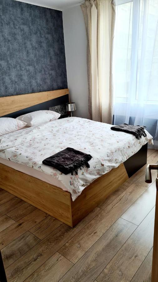 Relax 3&4 * Βάρνα