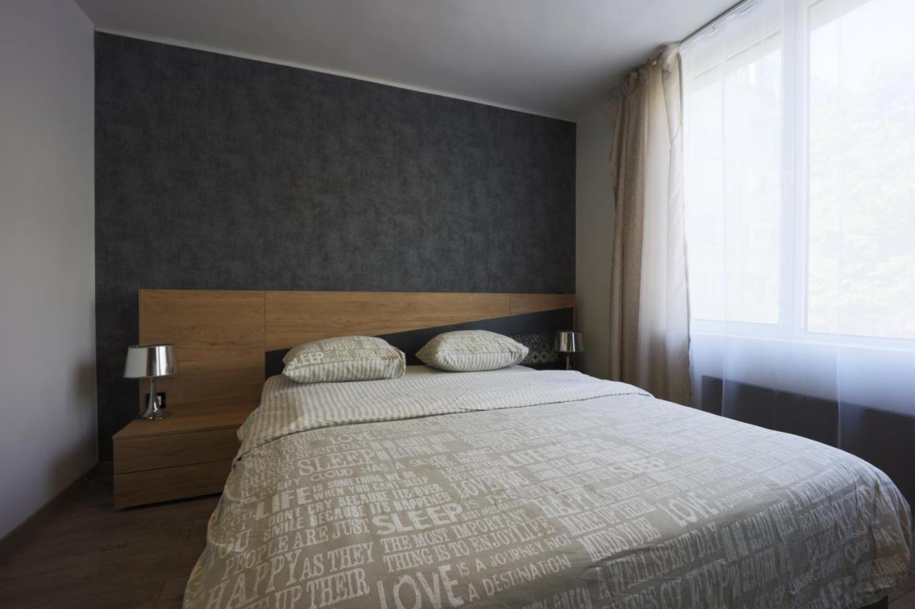 Relax 3&4 * Warna